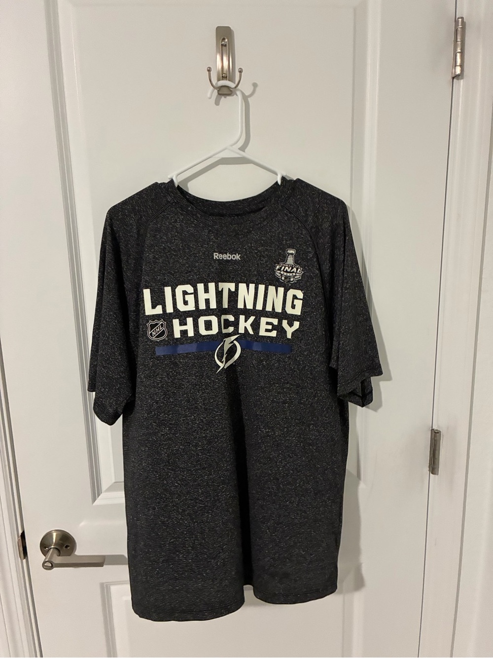 Reebok Tampa Bay Lightning Black Heather Short Sleeve Tee